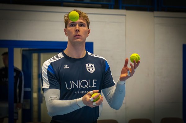 Wacker Kriens 25 03 2026 07 – Bestandteil der Serie Wacker Thun - HC Kriesn Luzern – Roland Peter